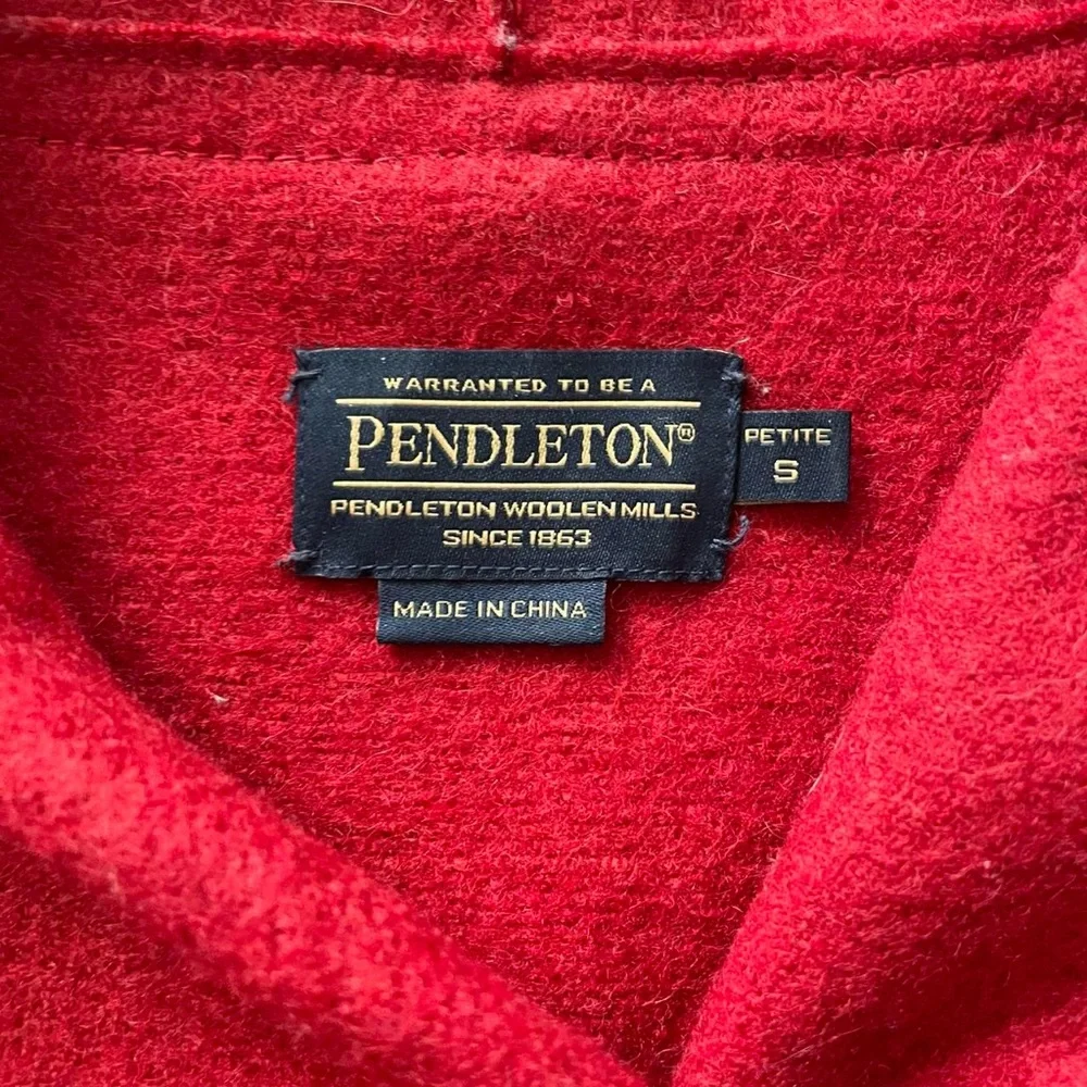 Unique Pendleton Scarlet Woolen Long Vest - Picture 2 of 3